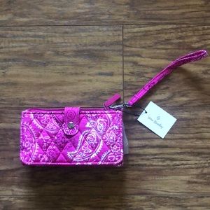 New Vera Bradley Smartphone Wristlet